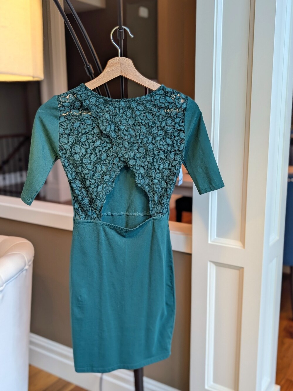 NWT Aritzia Talula Women's Teal Lace Back Sheath Dress XS